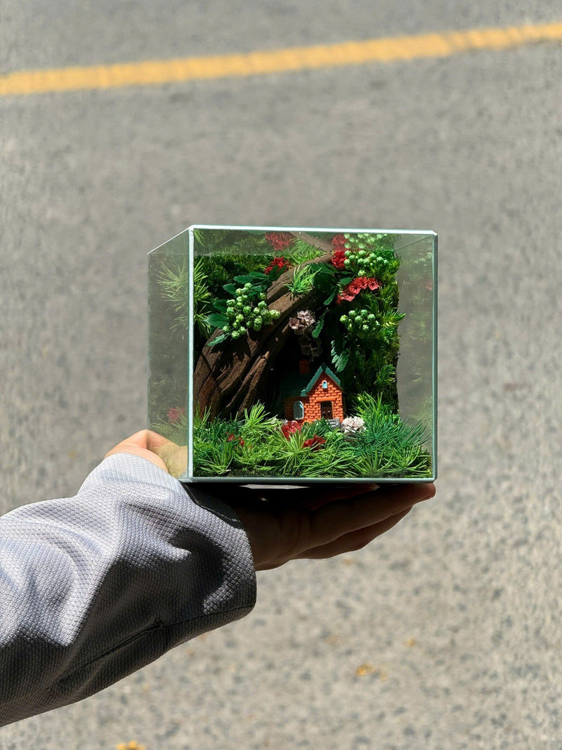Hidden Gem (10x10x10cm)